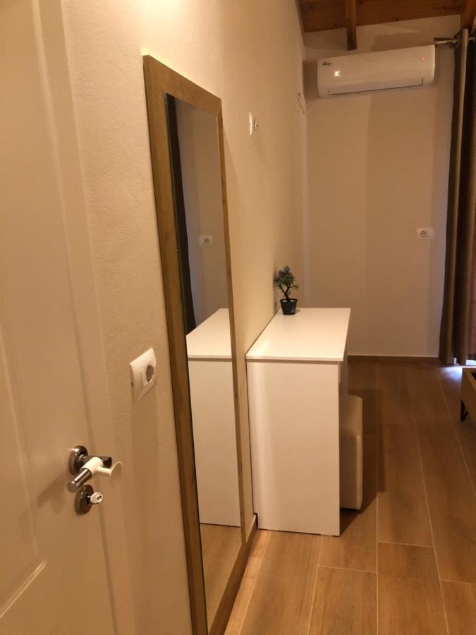 Apartment Amazing Familiar And