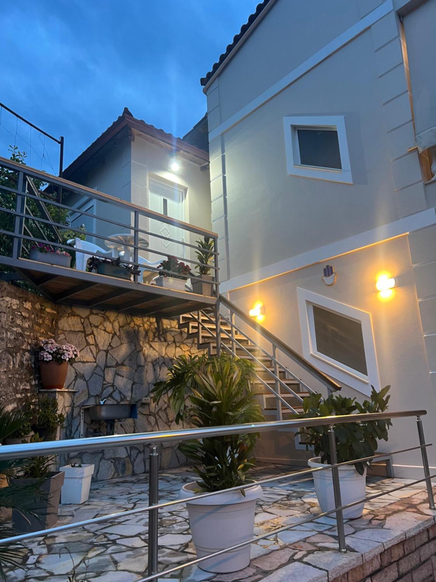 Apartment Amazing Familiar And